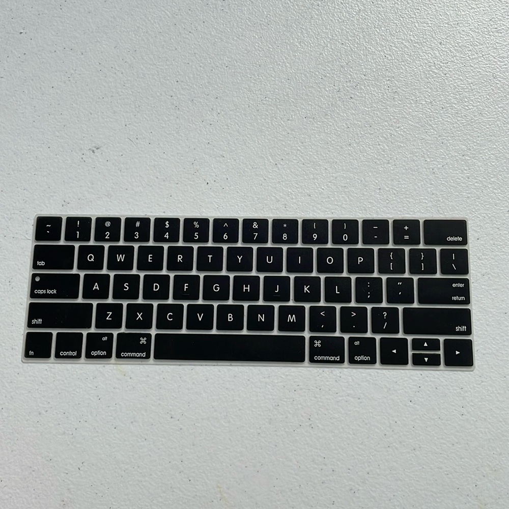 MacBook Pro 13” Case - Picture 6 of 11